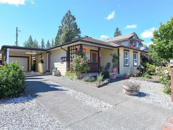 2849 Penrith Ave, Cumberland, BC V0R 1S0