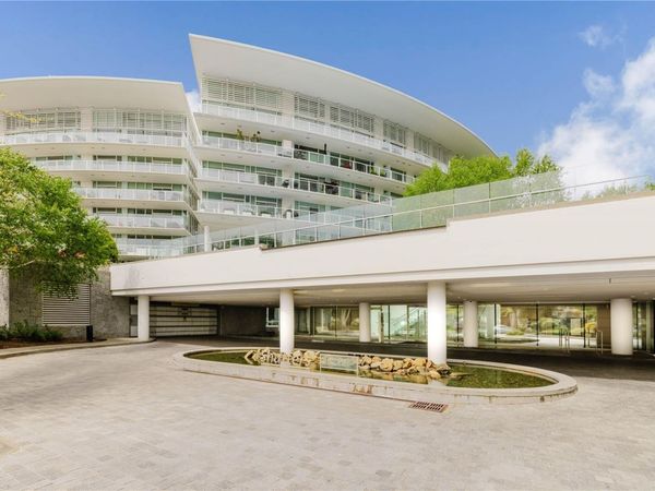 68 SONGHEES Rd , Unit #120, Victoria, BC V9A 0A3