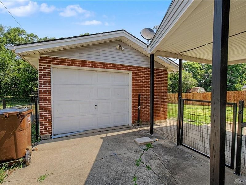 217 Whispering Drive, Trotwood, OH 45426 Photo 35