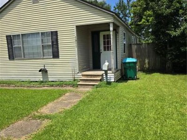 1911 KANSAS Avenue , Kenner, LA 70062