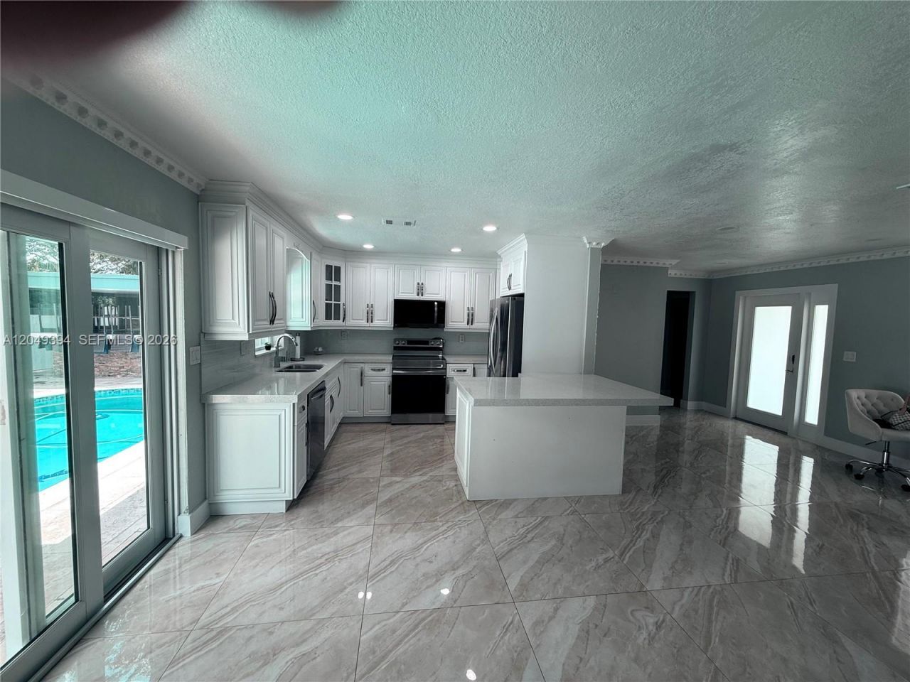 9675 SW 19th St , Miami, FL 33165 Photo