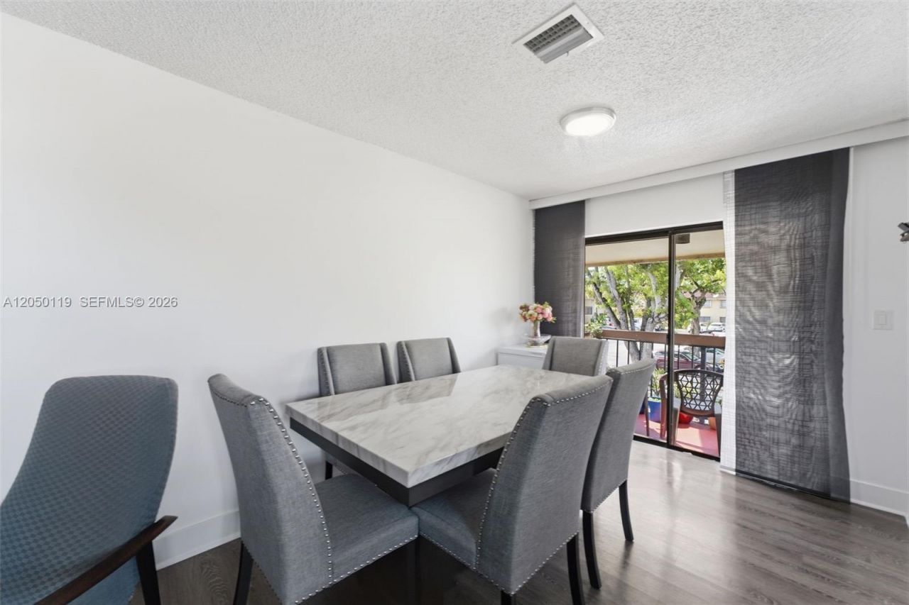 6246 SW 136th Ct , Unit D202, Miami, FL 33183 Photo