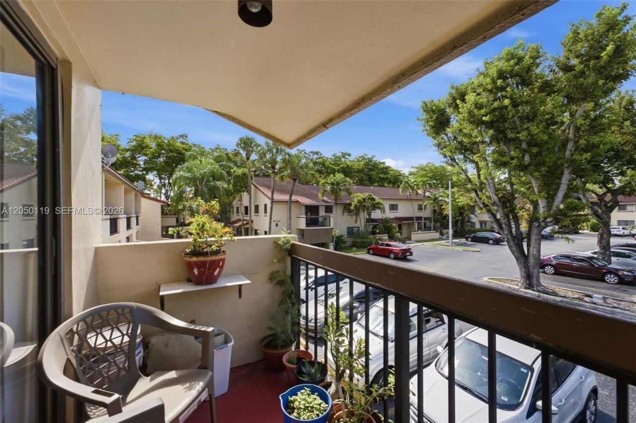6246 SW 136th Ct , Unit D202, Miami, FL 33183 Photo