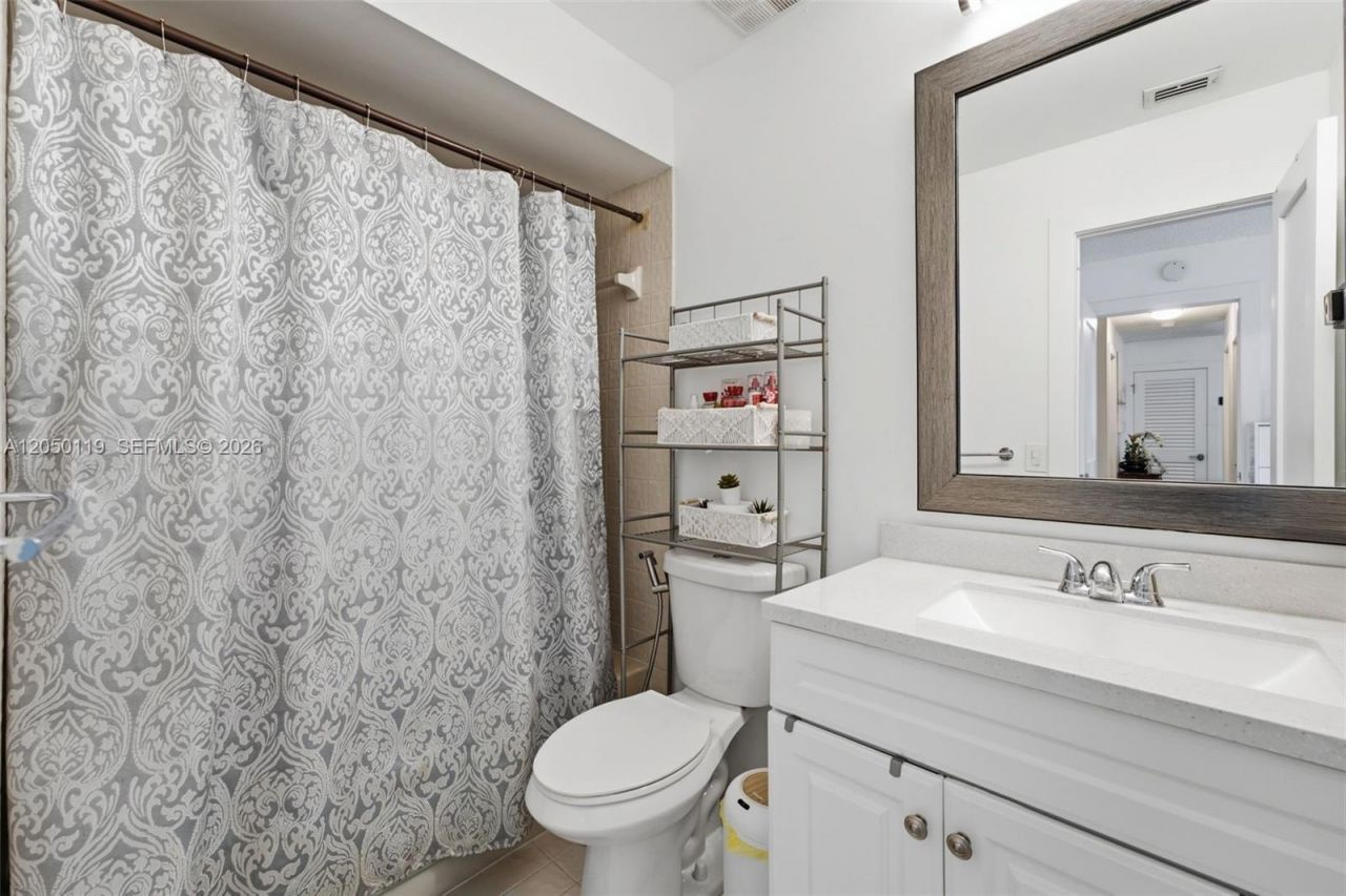 6246 SW 136th Ct , Unit D202, Miami, FL 33183 Photo