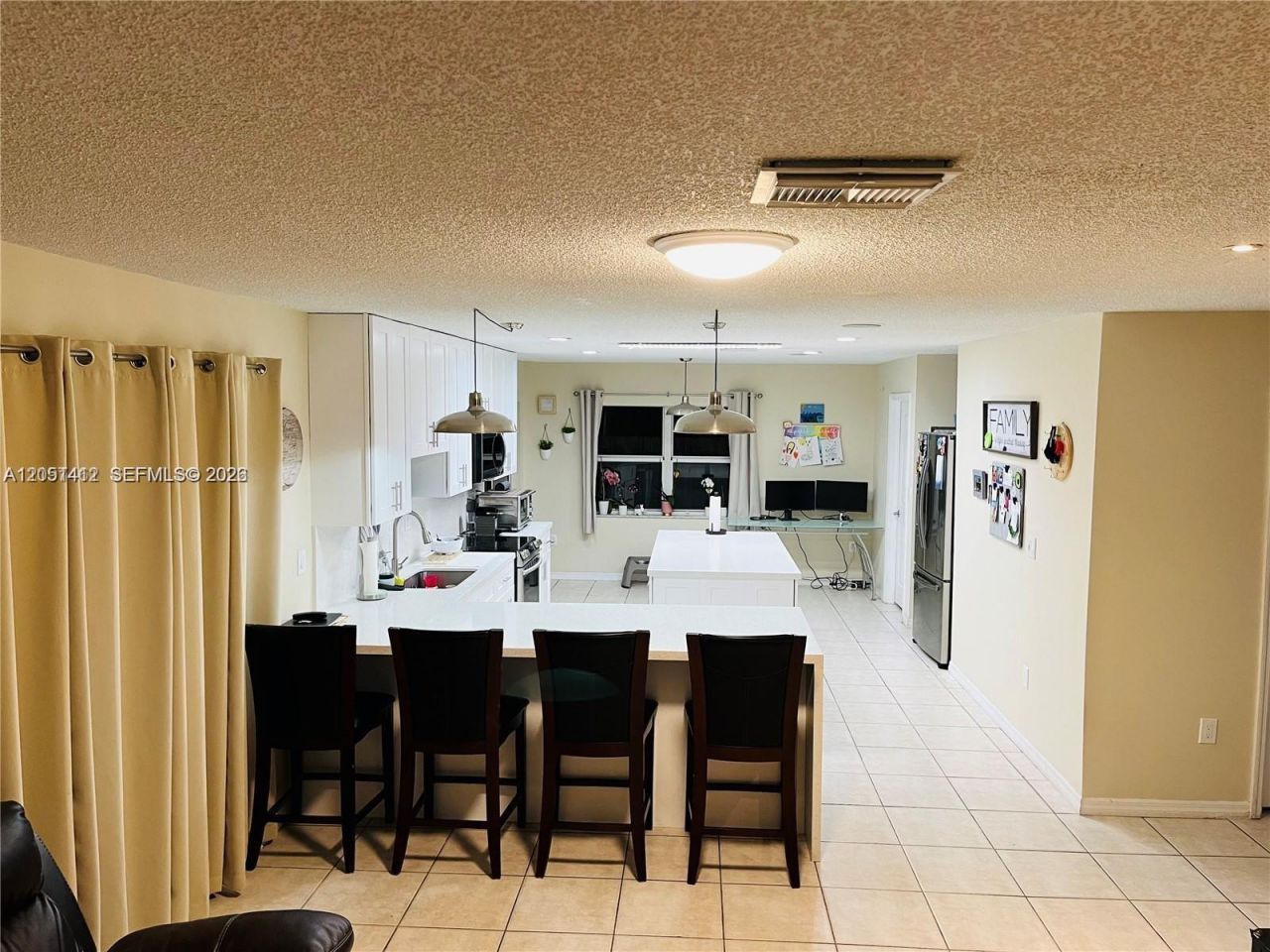 16453 SW 75th Ter, Miami, FL 33193 Photo