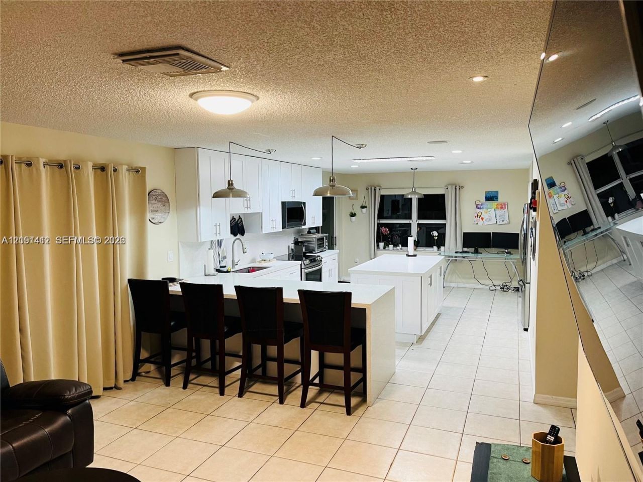 16453 SW 75th Ter, Miami, FL 33193 Photo
