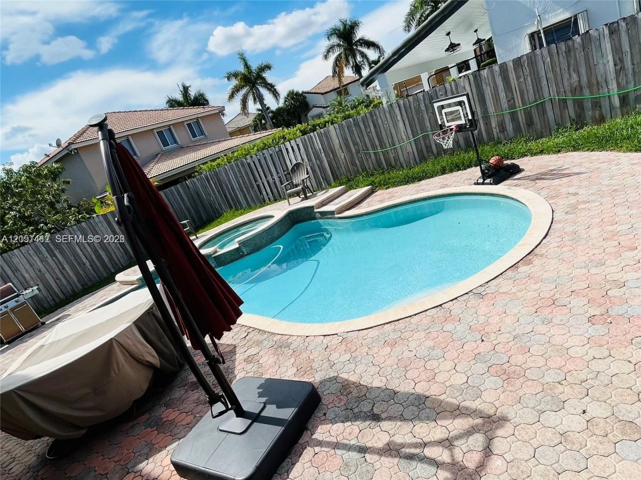 16453 SW 75th Ter , Miami, FL 33193 Photo