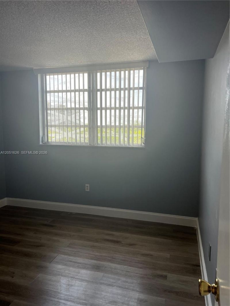 1250 NE 125th St , Unit 403D, North Miami, FL 33161 Photo