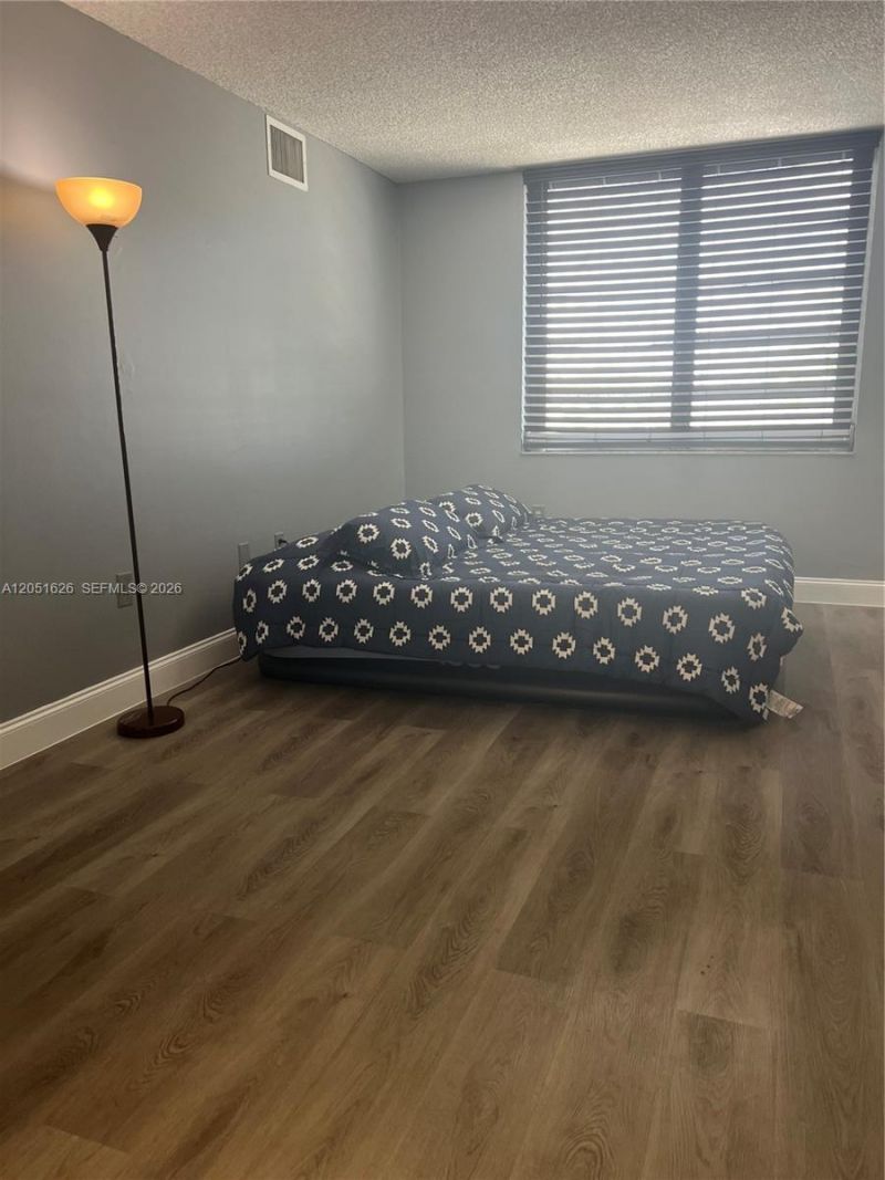 1250 NE 125th St , Unit 403D, North Miami, FL 33161 Photo