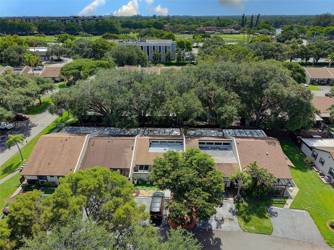 1630 NW 98th Ter , Pembroke Pines, FL 33024 Photo