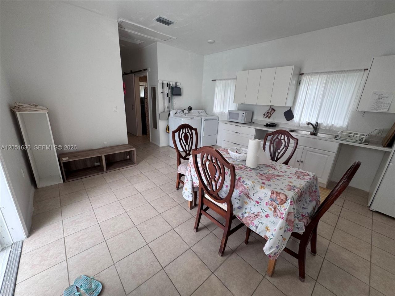1239 N Victoria Park Rd , Unit COTTAGE, Fort Lauderdale, FL 33304 Photo