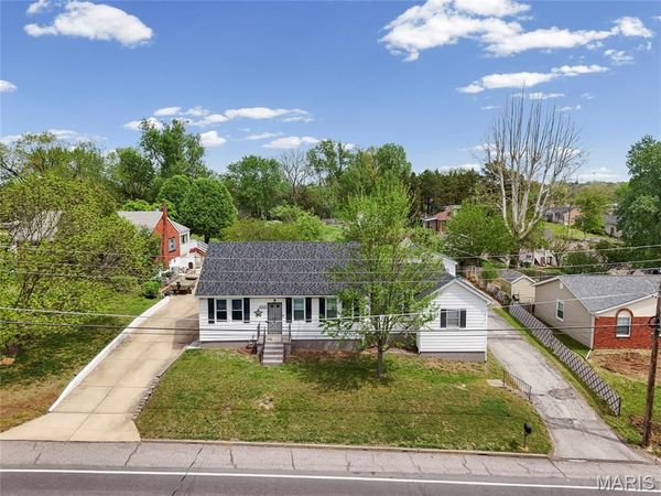4005 Reavis Barracks Road, Mehlville, MO 63125
