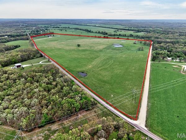 11447 Highway D , Dixon, MO 65459