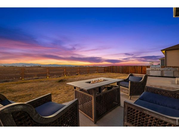 860 Camberly Dr, Windsor, CO 80550