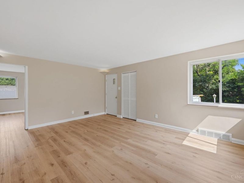 2879 St Catherine Place, Cincinnati, OH 45211 Photo 10