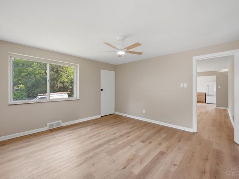 2879 St Catherine Place, Cincinnati, OH 45211 Photo 15