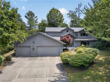25370 Letchworth Road, Beachwood, OH 44122