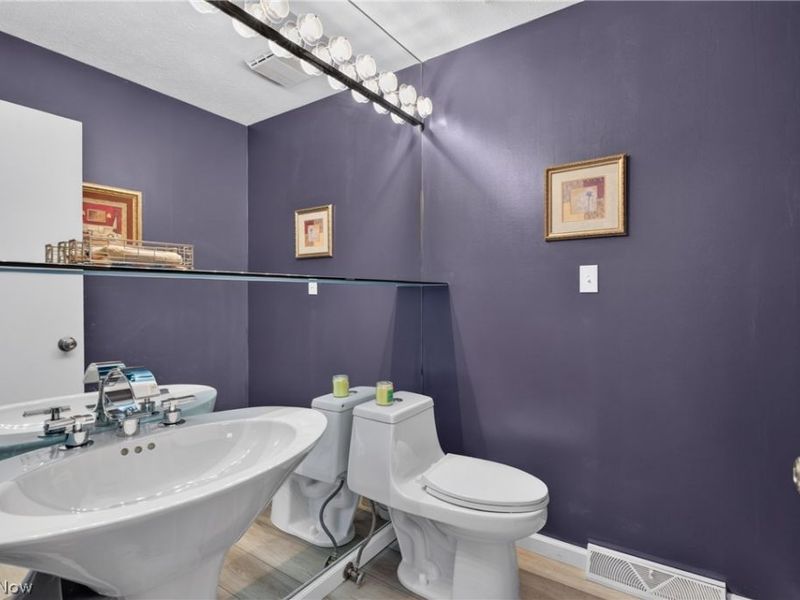 25370 Letchworth Road, Beachwood, OH 44122 Photo 25