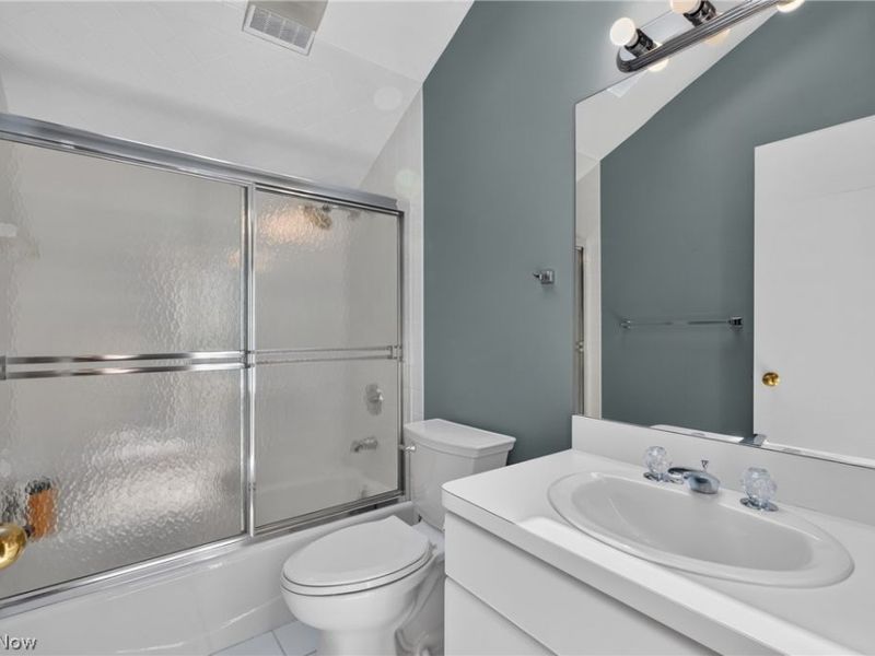 25370 Letchworth Road, Beachwood, OH 44122 Photo 28
