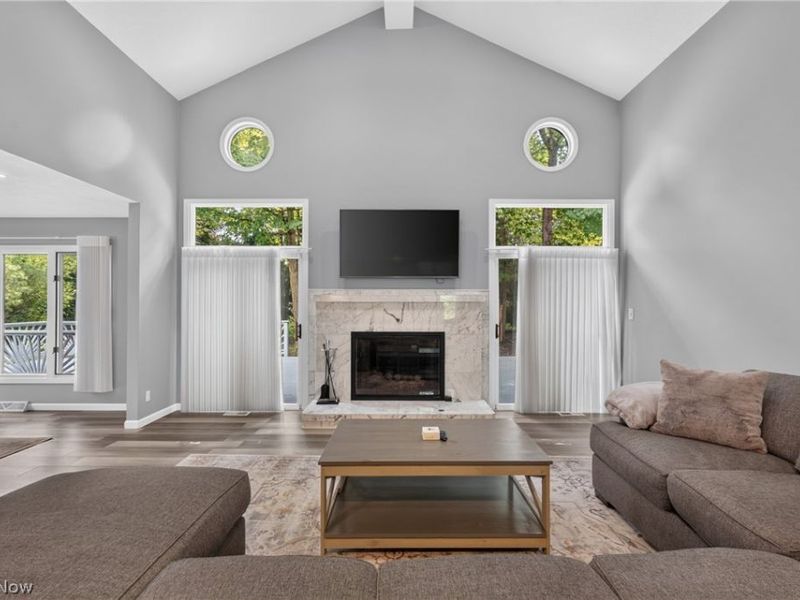 25370 Letchworth Road, Beachwood, OH 44122 Photo 6