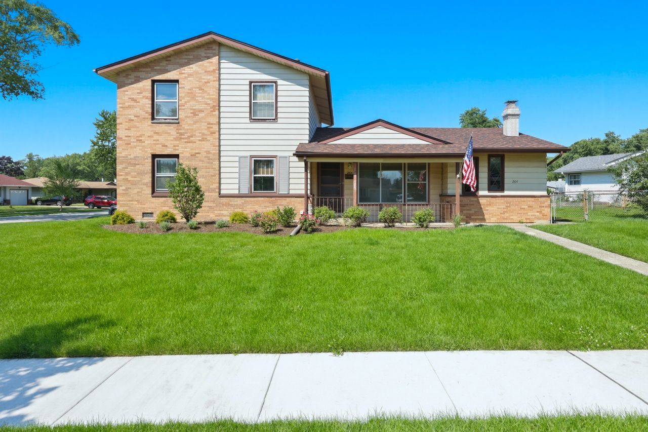 264 Tanglewood Drive , Elk Grove Village, IL 60007