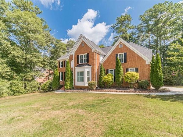 2990 Vail Valley Court , Snellville, GA 30078