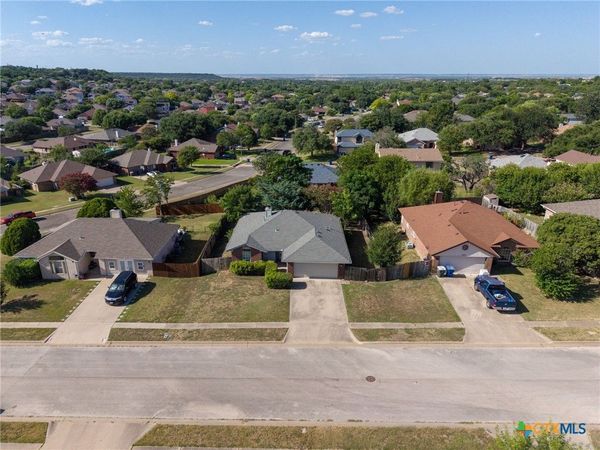 903 Whirlaway Drive , Copperas Cove, TX 76522