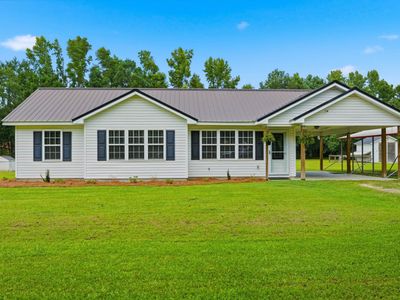 3298 Bakersfield Rd., Loris, SC 29569