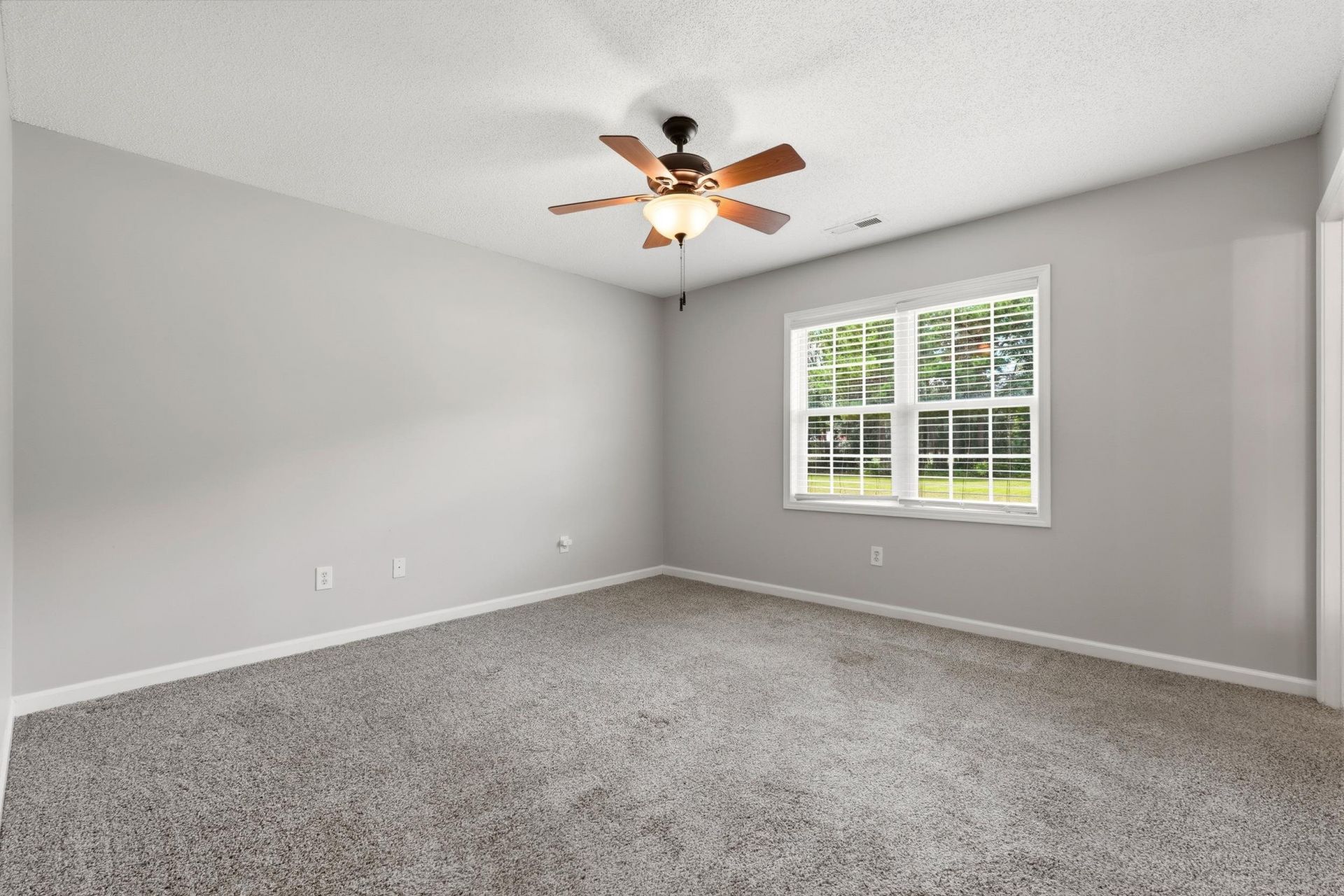 3298 Bakersfield Rd. Photo 16