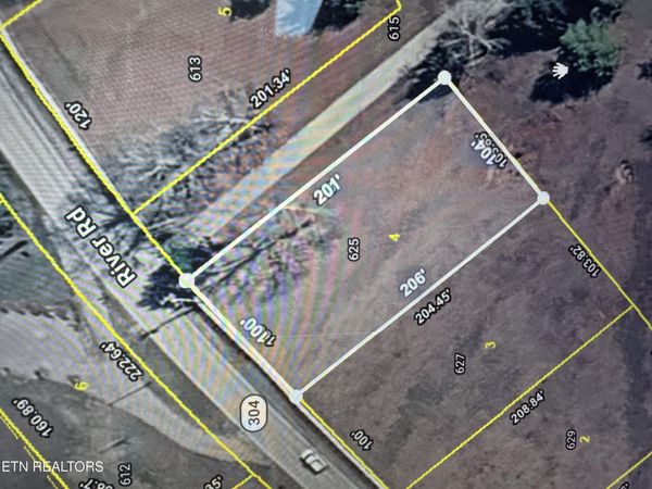 625 River Rd, Kingston, TN 37763