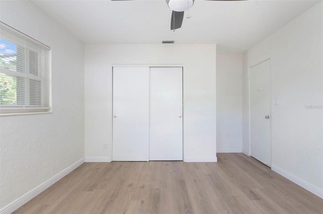 482 41st Avenue N, Saint Petersburg, FL 33703 Photo