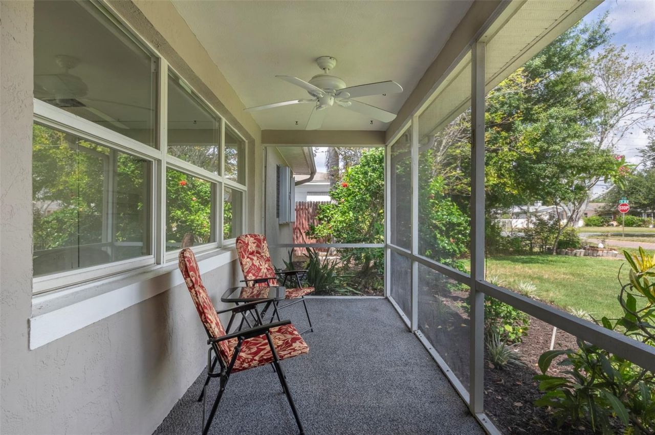 482 41st Avenue N, Saint Petersburg, FL 33703 Photo