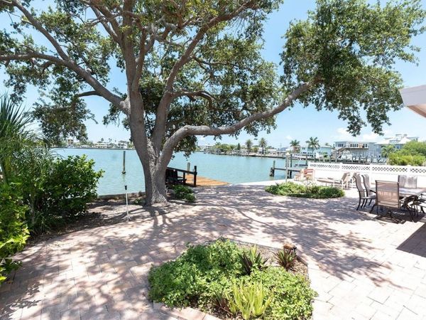 16102 4TH STREET E, REDINGTON BEACH, FL 33708