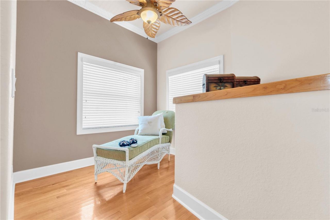 16102 4th Street E, Redington Beach, FL 33708 Photo