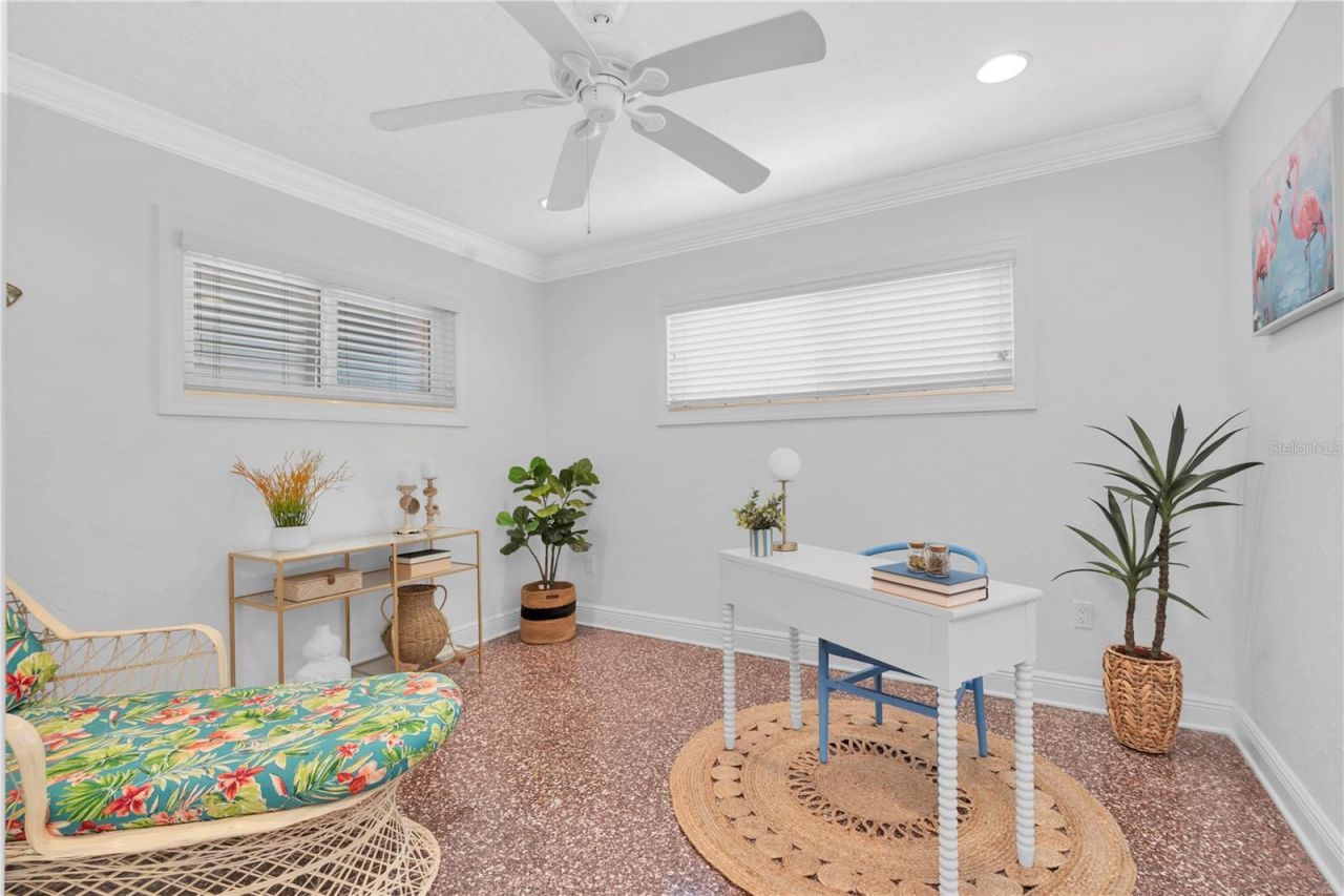 16102 4th Street E, Redington Beach, FL 33708 Photo