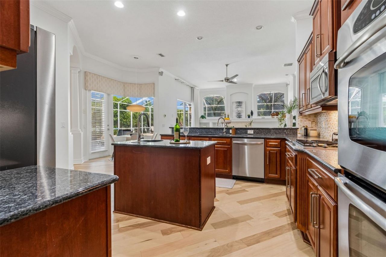 5304 Clouds Peak Drive, Lutz, FL 33558 Photo