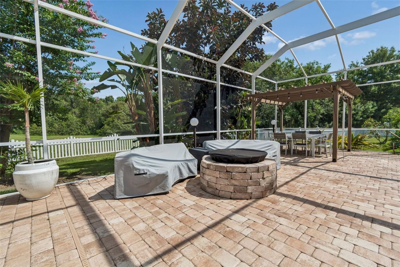 5304 Clouds Peak Drive, Lutz, FL 33558 Photo