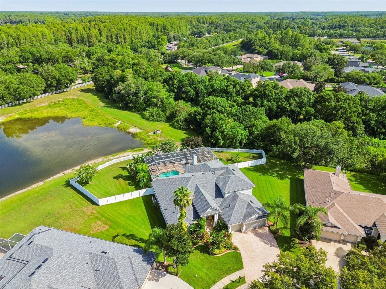 5304 Clouds Peak Drive, Lutz, FL 33558 Photo
