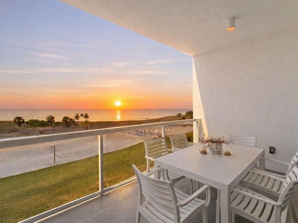 11500 GULF BOULEVARD, Unit 304, TREASURE ISLAND, FL 33706