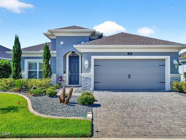 215 Magenta Road, Daytona Beach, FL 32124