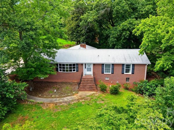 466 Shiloh Church Road, Hickory, NC 28601