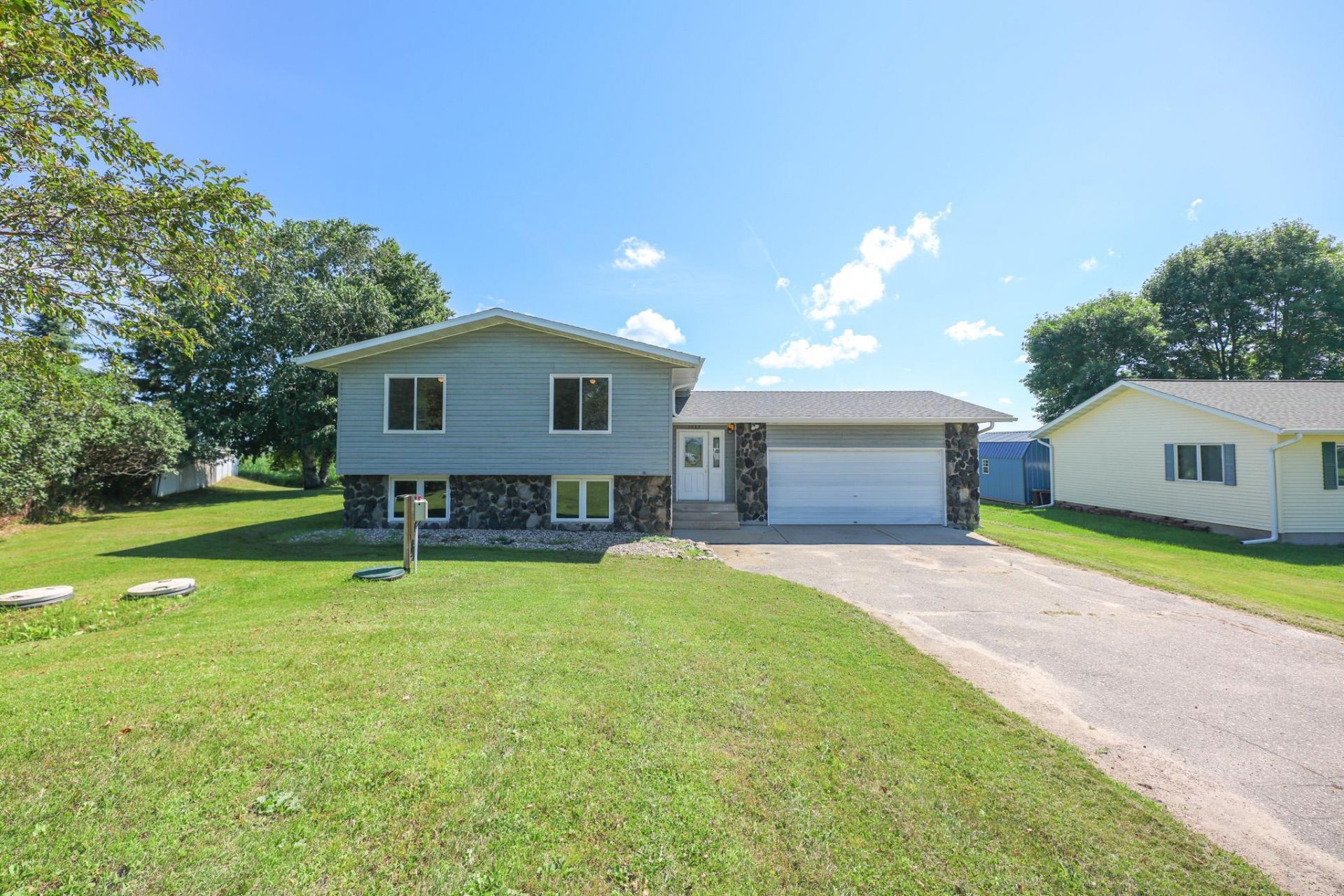 1097 Trisco Cove Drive SE, Osakis, MN 56360