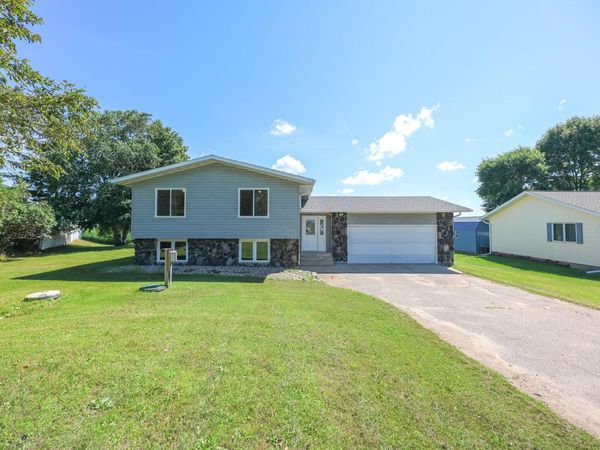1097 Trisco Cove Drive SE, Osakis, MN 56360