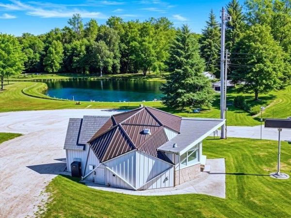 307 N U.S. 23, Harrisville, MI 48740