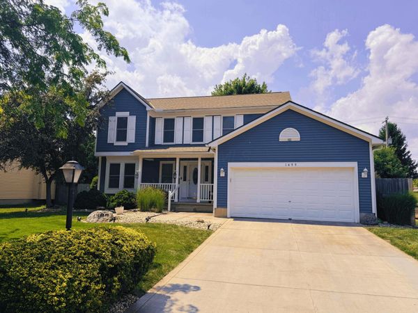 1499 River Trail Drive, Grove City, OH 43123