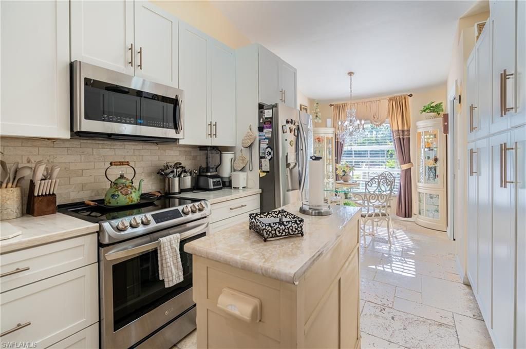 5205 Whitten Dr, Unit 57, Naples, FL 34104 Photo