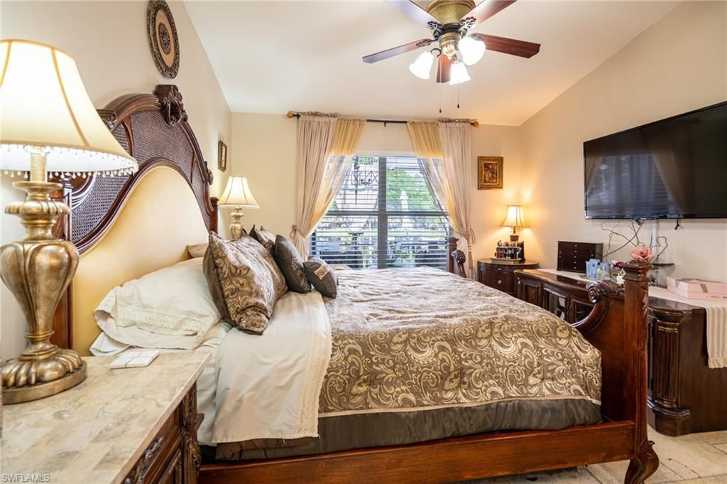 5205 Whitten Dr, Unit 57, Naples, FL 34104 Photo
