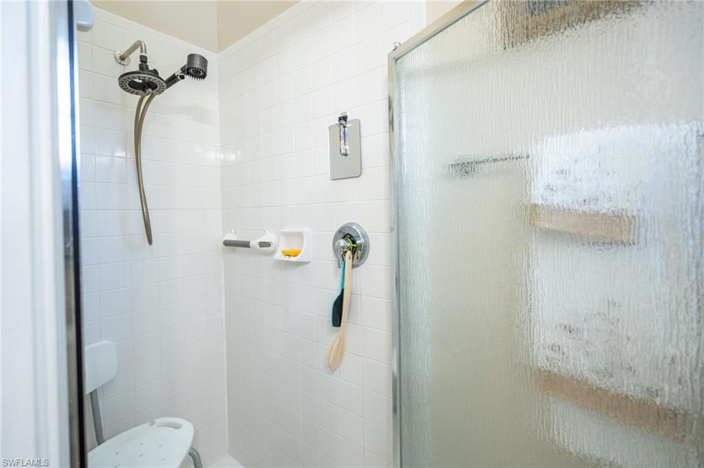 5205 Whitten Dr, Unit 57, Naples, FL 34104 Photo