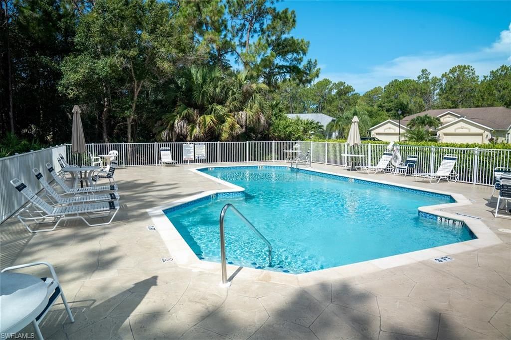 5205 Whitten Dr, Unit 57, Naples, FL 34104 Photo