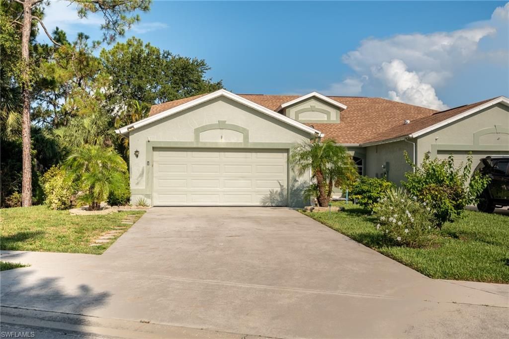5205 Whitten Dr, Unit 57, Naples, FL 34104 Photo
